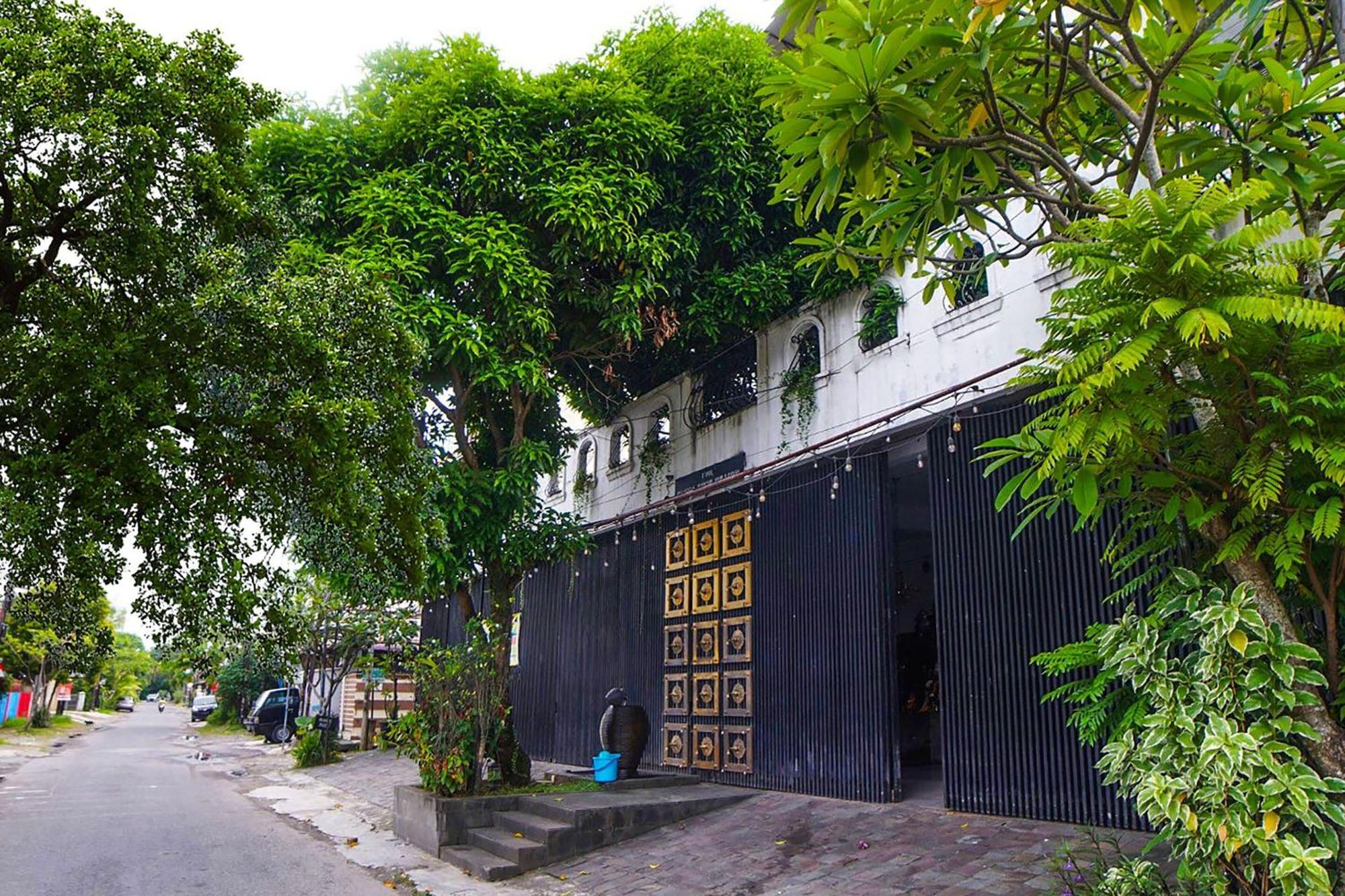 Super Oyo 91627 Wika Wiki Homestay Medan Exteriör bild